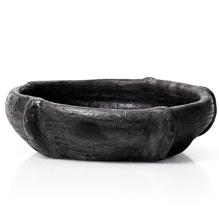 Handcrafted luxury black ceramic candle vessel with sculptural artisan design from SaFiSpa bespoke collection for premium home decor and modern interiors